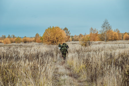 Mobilized Russian soldiers undergo combat training at the training ground.のeditorial素材