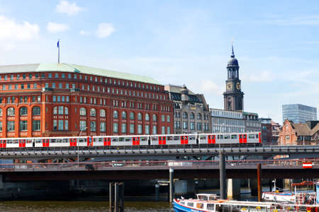Hamburg, Germany-June 26, 2011:Hamburg subway train going over the bridgeのeditorial素材