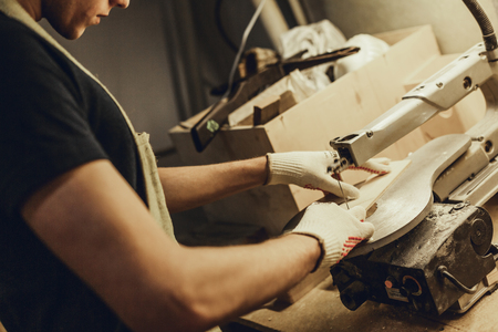 Crop carpenter using table jigsawの写真素材