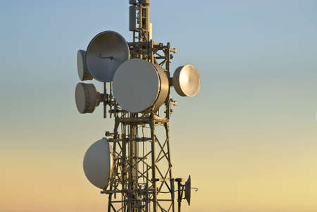 telecommunications tower 