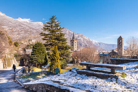 Susa, Italy. Februar 14th, 2021. Generic view of Susa from the Park of Augustus. In the center the bell tower of the Cathedral of San Giusto and on the right the Tower of the Rodari.のeditorial素材