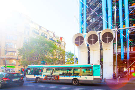 PARIS, FRANCE - October 10, 2016 :PARIS, FRANCE - October 10, 2016 : Bus near Facade of the Centre of Georges Pompidou . The Centre of Georges Pompidou is one of the most famous museums of the modern art in the world Facade of the Centre of Georges Pompidのeditorial素材