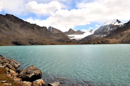 Alpine lake green hueの写真素材