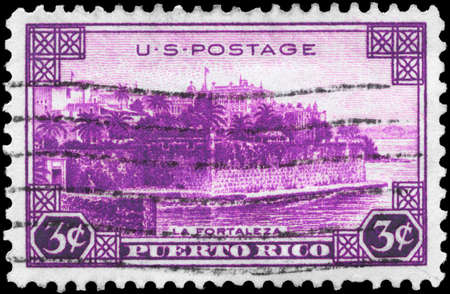 USA - CIRCA 1937: A Stamp printed in USA shows La Fortaleza, San Juan, Puerto Rico, circa 1937の写真素材