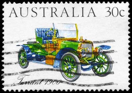 AUSTRALIA - CIRCA 1984: A Stamp printed in AUSTRALIA shows the Tarrant Car (1906), Australian-made vintage cars series, circa 1984のeditorial素材