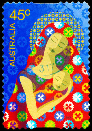 AUSTRALIA - CIRCA 2004: A Stamp printed in AUSTRALIA shows the Madonna and Child, Christmas series, circa 2004のeditorial素材