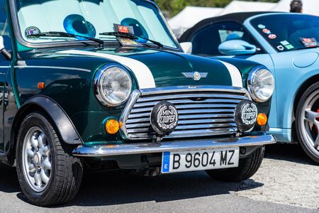 Mini Cooper in montjuic spirit Barcelona circuit car show.のeditorial素材