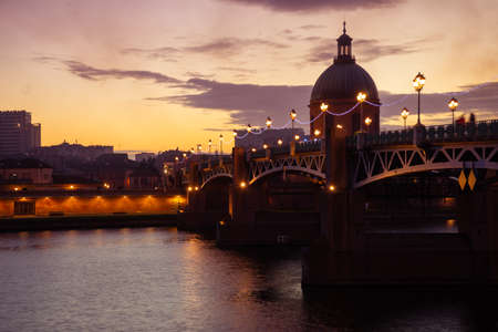 Pont Saint Pierre bridge at sunset in Toulouse, France.の写真素材