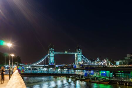 Tower Bridge at night in London, England, UKの写真素材