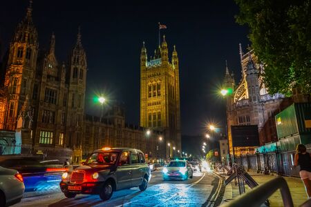 Westminster Abbey at night in London, England, UKの写真素材