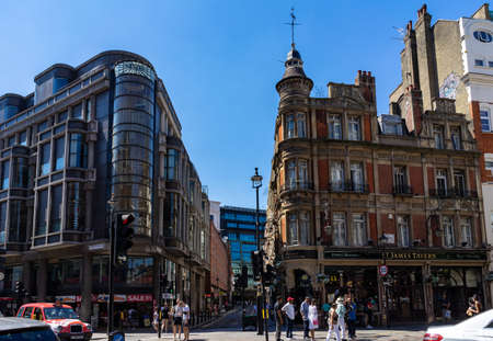 St James tavern in London, England, UK.のeditorial素材