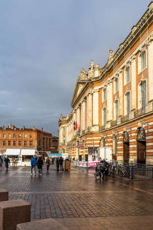 Place du Capitole in Toulouse, France.のeditorial素材
