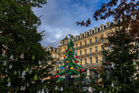 Santa Claus house, Place du Capitole on christmas in Toulouse, France.のeditorial素材