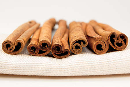 Cinnamon 4