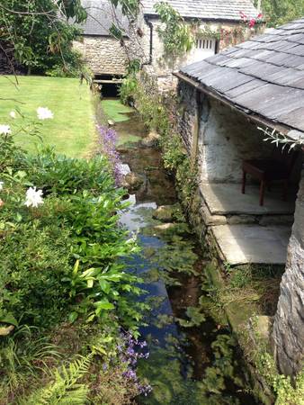 Little stream through Lake Districtの素材