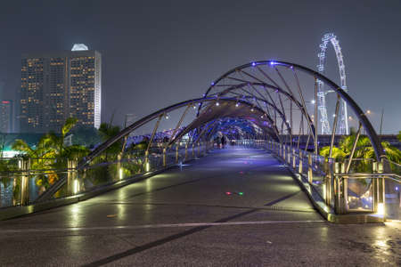 Singapore, Singapore - circa September 2015: Helix Bridge in Singapore by nightのeditorial素材