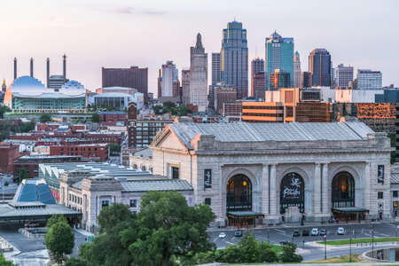 Kansas City, MO/USA - circa July 2013: View of  Kansas City, Missouri from National World War I Museum and Memorialのeditorial素材