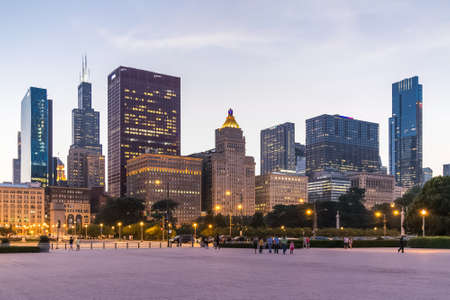 Chicago, IL/USA - circa July 2015: View of Chicago Downtown from Grant Park, Illinoisのeditorial素材