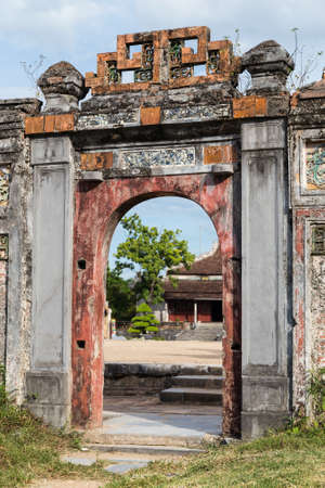 Old gate in Imperial Royal Palace of Nguyen dynasty in Hueのeditorial素材