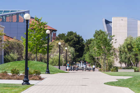 Palo Alto, CA/USA - circa June 2011: Students walking in Stanford University Campus in Palo Alto, Californiaのeditorial素材