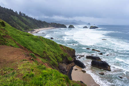 Crescent Beach at Ecola State Park near Cannon Beach, Oregon, USAの写真素材
