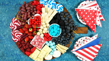 Patriotic red, white and blue charcuterie dessert grazing platter.
