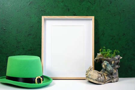 Happy St Patricks Day wood border picture frame.の写真素材