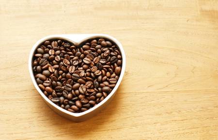 coffee beans in heart shapeの写真素材