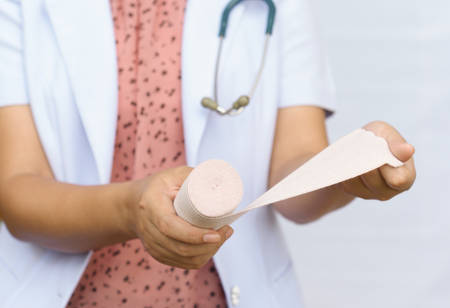 doctor hand hold thermometerの写真素材