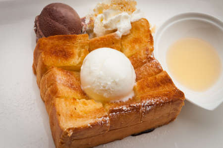 Honey toast