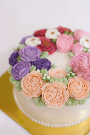 cake with buttercream flowerの写真素材
