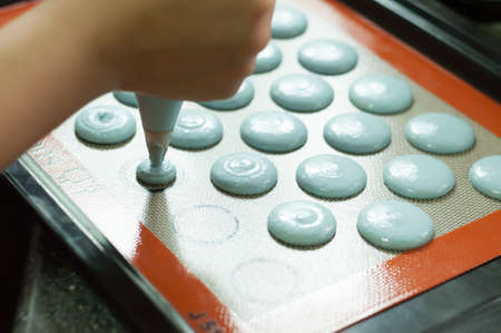 Making Macaronsの写真素材