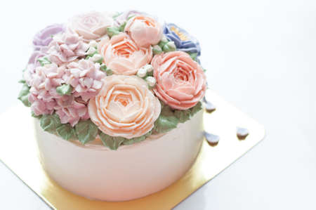 Flower buttercream cake for birthday