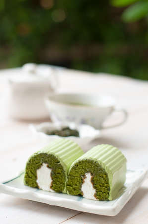 Japanese Matcha Green tea cake, tea and cakeの写真素材