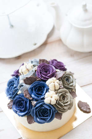 Flower cake, birthdayの写真素材
