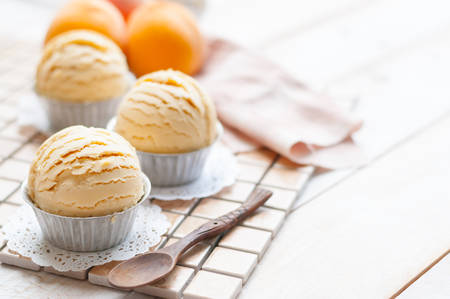 Homemade peach ice creamの写真素材