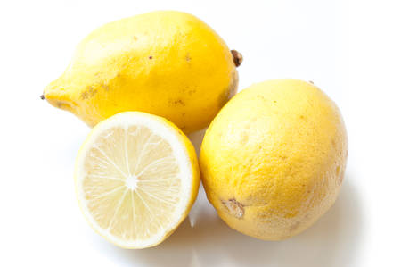 Lemons slice isolated on white backgroundの写真素材