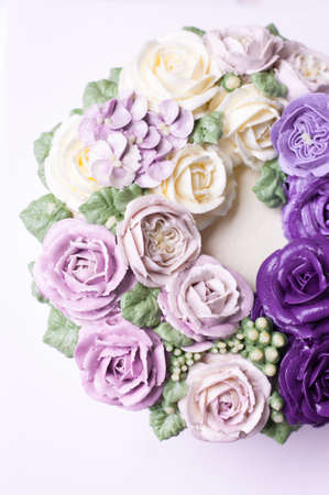 Purple buttercream flower cakeの写真素材