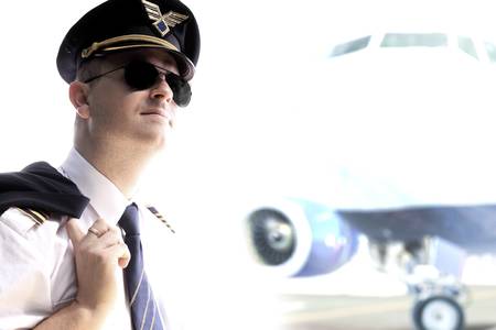 Pilot - Captain aitliners plane