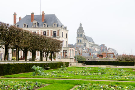 Blois, France - December 20, 2011: Garden at the castle of Blois under an overcast skyのeditorial素材