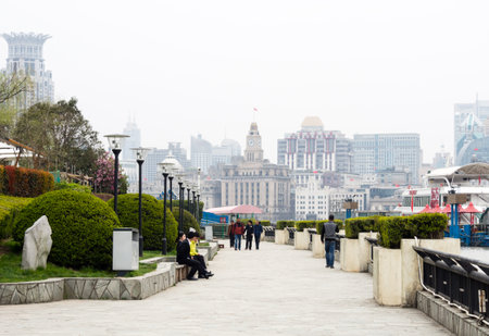 Shanghai, China - March 22, 2016: Pedestrian promenade along Huangpu river in Lujiazui districtのeditorial素材
