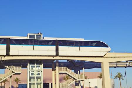 Monorail train with tourists in Las Vegas, NVのeditorial素材