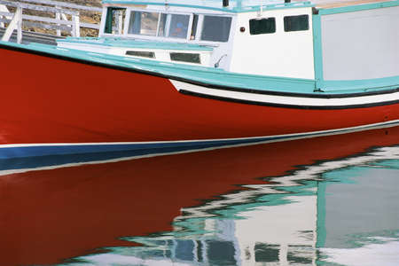 Red Fishing Boat, Mount Desert Island, Lobster Village, Maineのeditorial素材