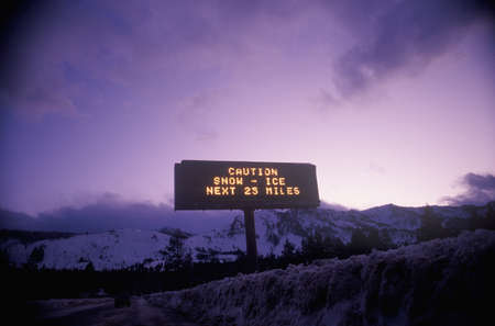 Road Sign in Snowy Area, Northern Californiaのeditorial素材