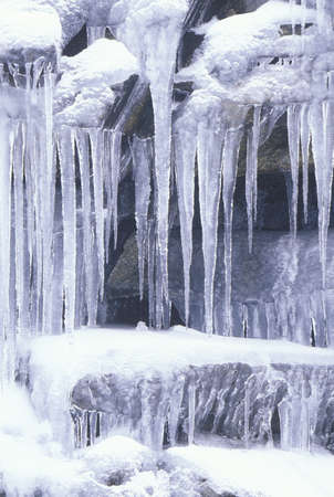 Icicles on Rocks, Sierra Mountains, Californiaのeditorial素材