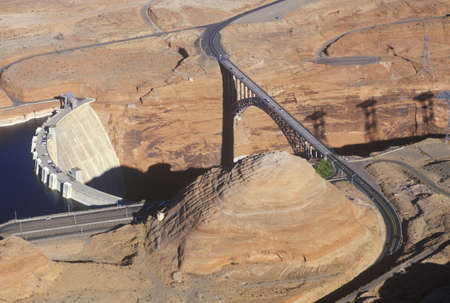 Glen Canyon Dam, Page, Arizonaのeditorial素材