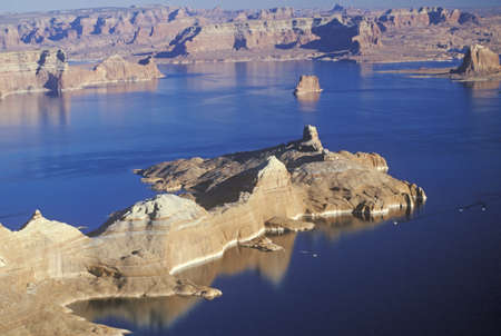 Rock Formations, Lake Powell, Page, Arizonaのeditorial素材