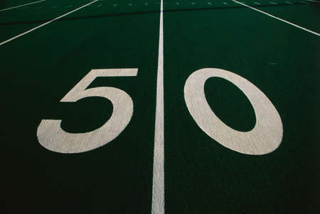 This is the 50 yard line of a football field. の写真素材