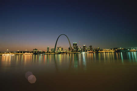 St. Louis at night, reflecting on waterのeditorial素材