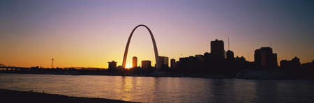 Gateway Arch and St. Louis at dawnのeditorial素材